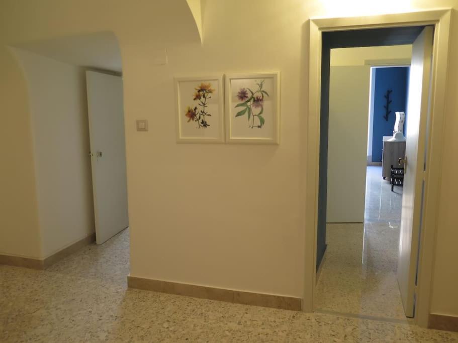 Stesicoro-Duomo Elegante Appartamento In Centro Catânia Exterior foto